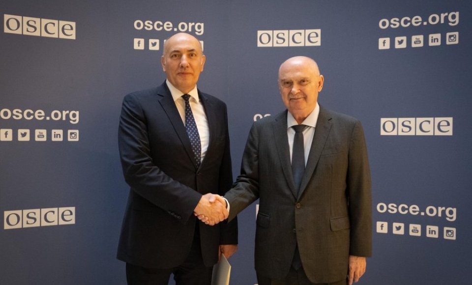 Ambassador K. Kudzmanas presented his letter of credence to the OSCE Secretary General