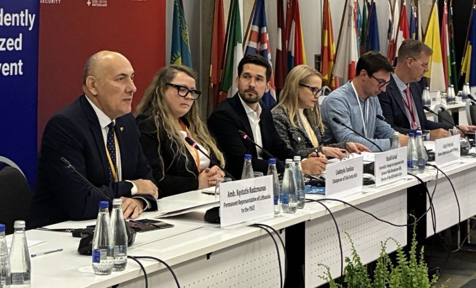 Varšuvos žmogiškosios dimensijos konferencijoje Lietuva išreiškė paramą Ukrainai ir ragino užtikrinti Rusijos atsakomybę už tarptautinės teisės pažeidimus