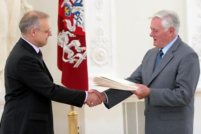 Ambassador Renatas Norkus and President of the Republic of Lithuania Valdas Adamkus